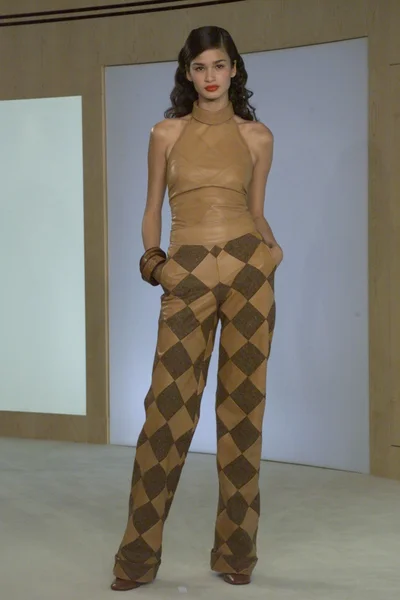 Look 7